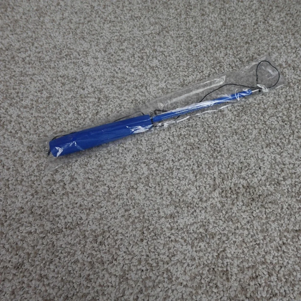 Blue Telescoping Handheld Cat Toy Wand pet play feather holder pet parent‎